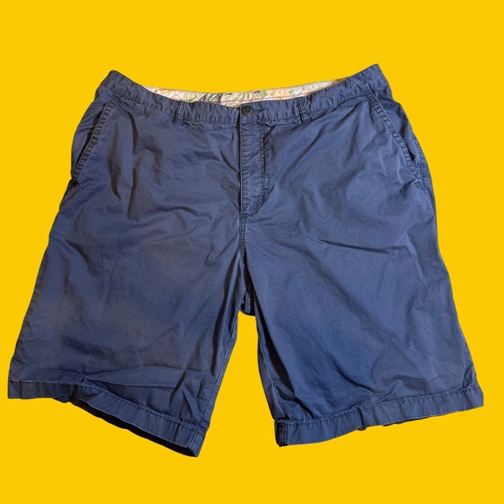TOMMY BAHAMA Flat Front Chino Shorts 38 Navy Blue Cotton Stretch Coastal